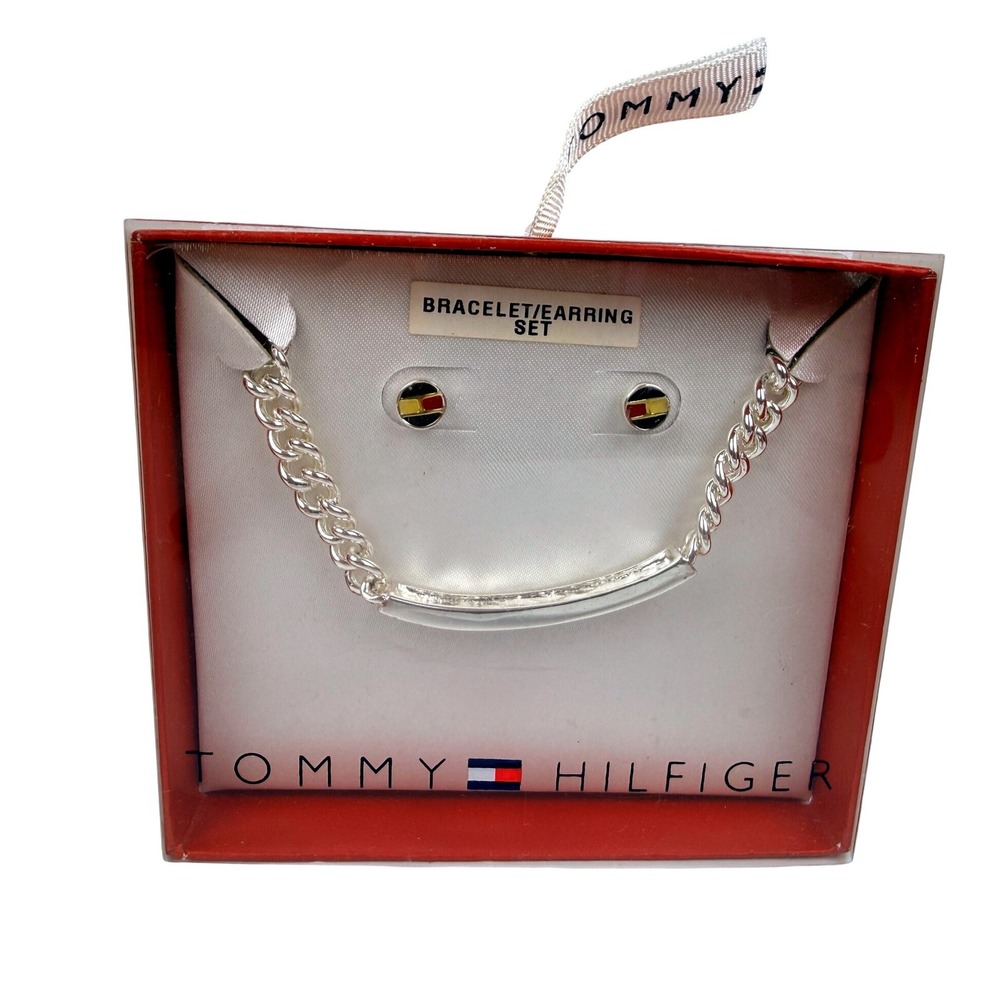 Tommy Hilfiger Silver Tone Bracelet and Earring Set Flag Logo B60343 NEW -B3 - Picture 1 of 6